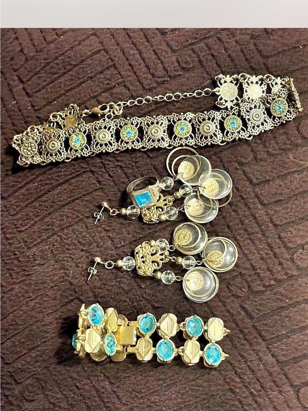 Set of 4 pc choker ring gold -Tone Bracelet with  Blue stones earrings
